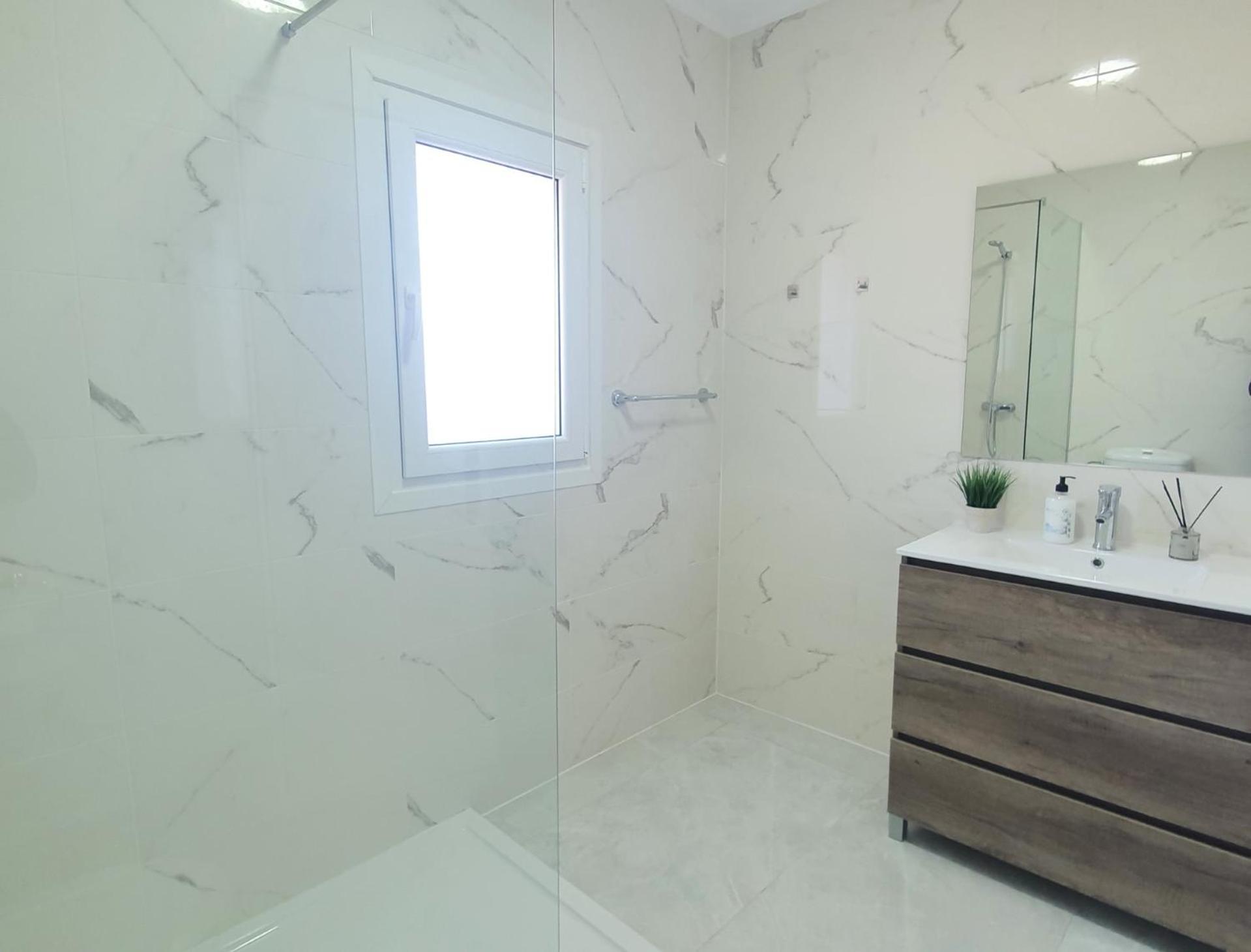 Beautiful 5 Bedroom Villa, Sea Views, Private Pool, Estepona Newly Refurbished מראה חיצוני תמונה